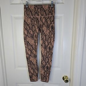 Fabletics Powerhold Brown Black Snake Print Leggings Crop Womens‎ XS